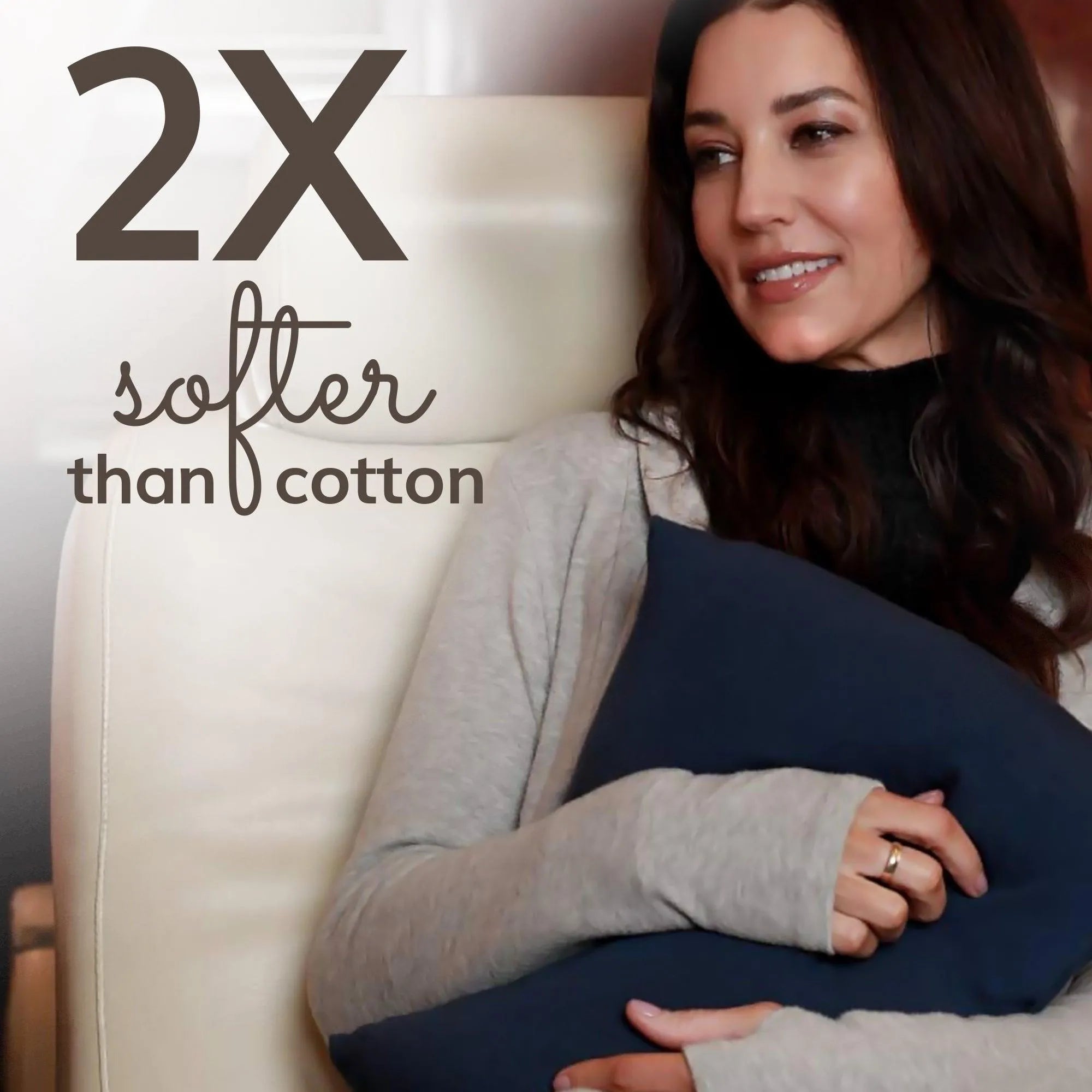 Odyssey Travel Pillow in Navy Blue - HappyLuxe